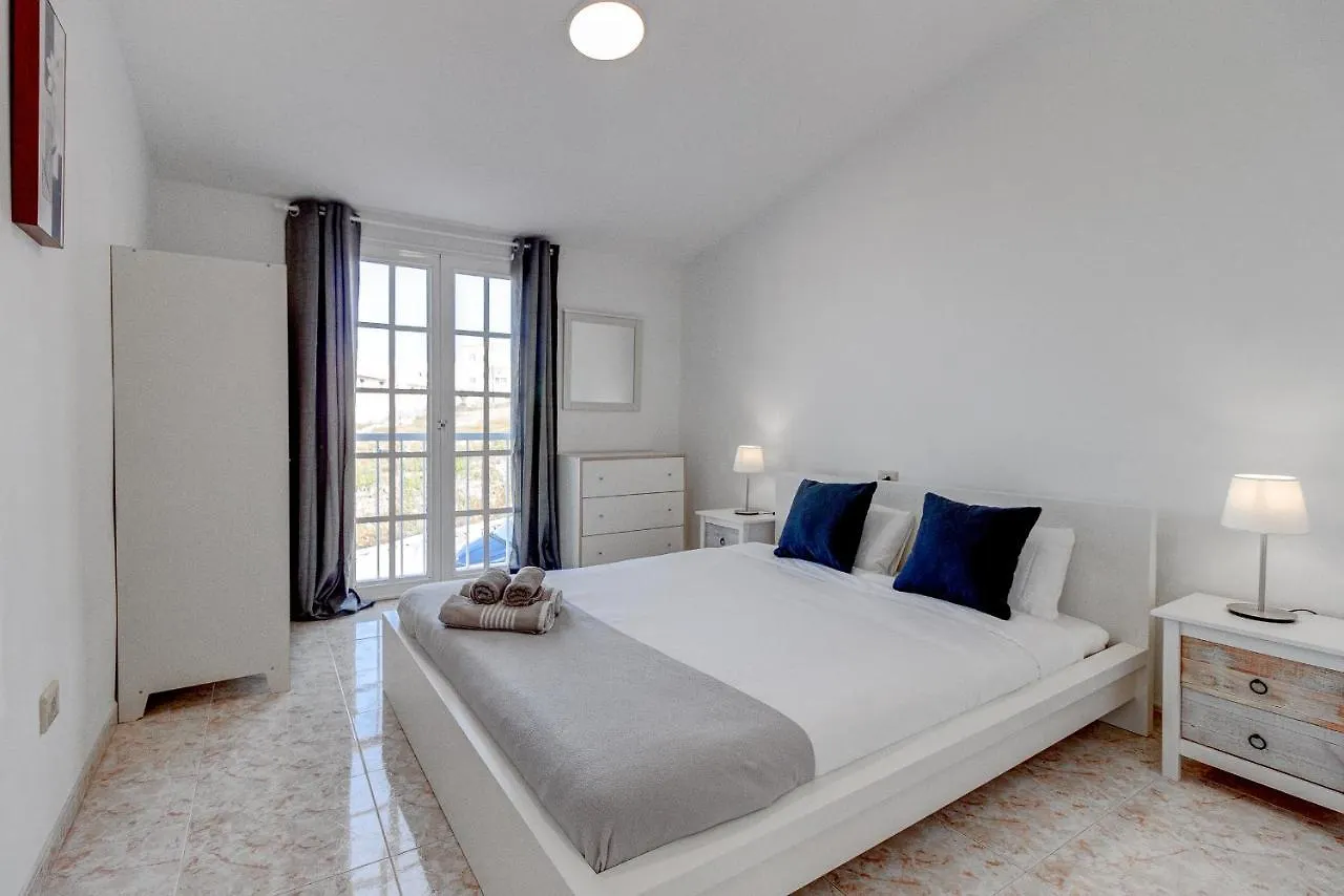 Bonita Casa Nina Con Jacuzzi By Paramount Holidays Playa de San Juan  0*, Playa de San Juan (Tenerife) Hiszpania