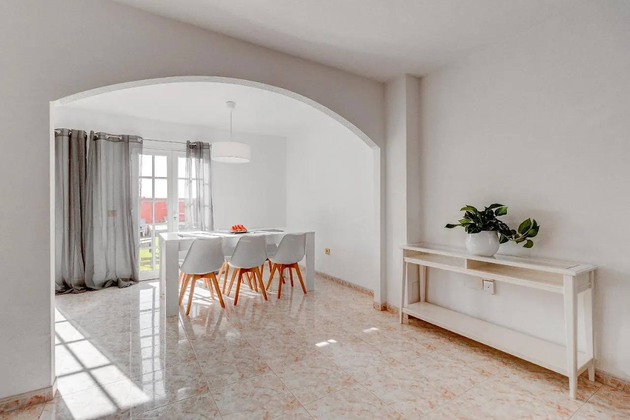 Bonita Casa Nina Con Jacuzzi By Paramount Holidays Playa de San Juan  Hiszpania